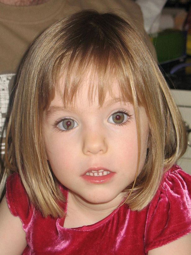 Foto de Madeleine McCann criança desaparecida desde 2007