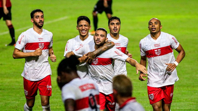 CRB vence Brasil de Pelotas na Série B