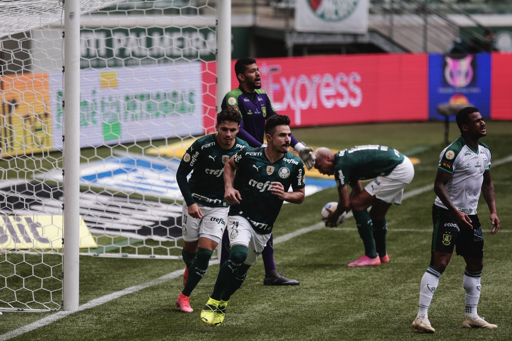 Palmeiras, América MG, Série A