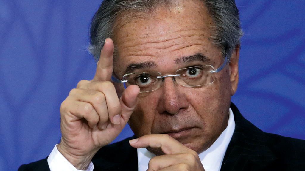 Guedes diz que dólar não deve aumentar