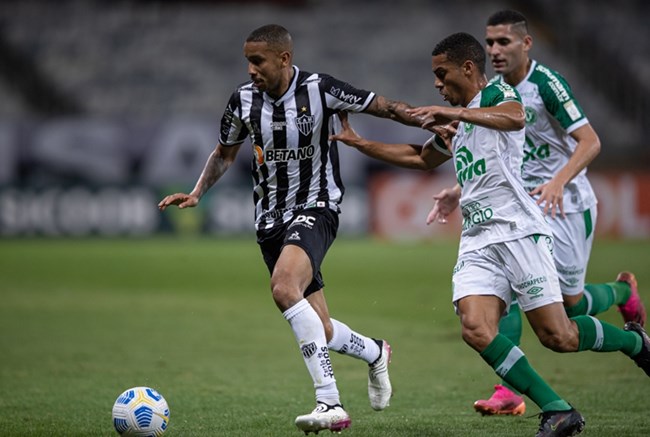 Galo e Chape empatam em Belo Horizonte