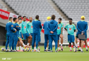 Brasil ajusta últimos detalhes para estreia na Copa do Mundo; Neymar segue fora e Ibañez se coloca à disposição