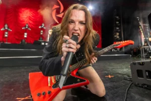 Halestorm revive “Perry Mason” em homenagem a Ozzy Osbourne