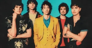 The Strokes retorna com novo álbum Reality Awaits