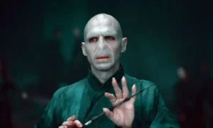 Jovem Voldemort ganha rosto na série de Harry Potter