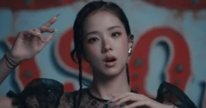 Jisoo surpreende fãs com conceito futurista em novo single